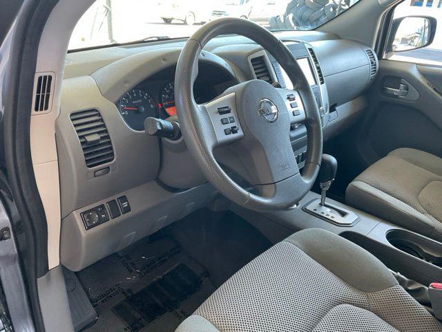 2021 Nissan Frontier Crew Cab SV 4x2