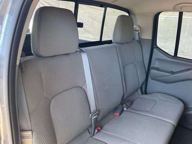 2021 Nissan Frontier Crew Cab SV 4x2