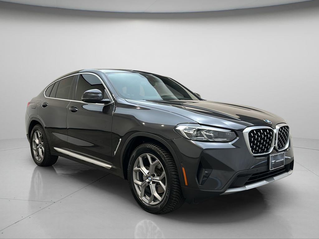 2024 BMW X4 xDrive30i