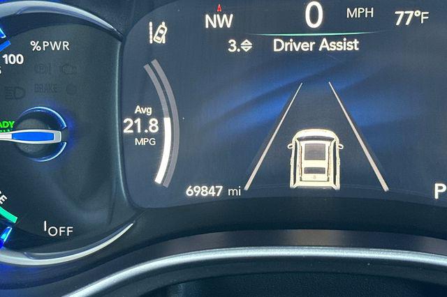 2023 Chrysler Pacifica Hybrid Touring L