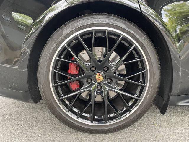 2023 Porsche Panamera GTS