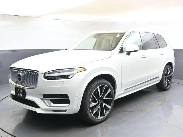 2025 Volvo XC90 B5 Plus for sale in Kalamazoo, MI