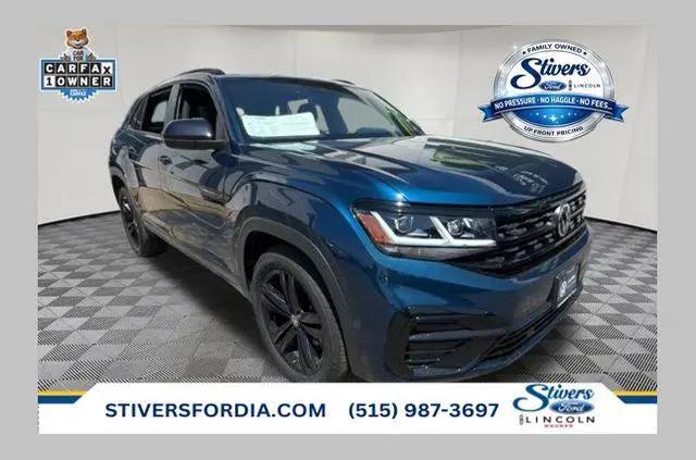 2023 Volkswagen Atlas Cross Sport 2.0T SEL R-Line Black for sale in Waukee, IA