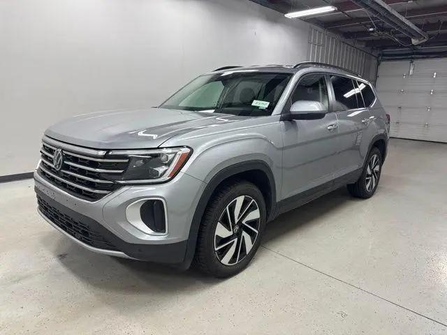 2025 Volkswagen Atlas 2.0T SE w/Technology for sale in RHINELANDER, WI
