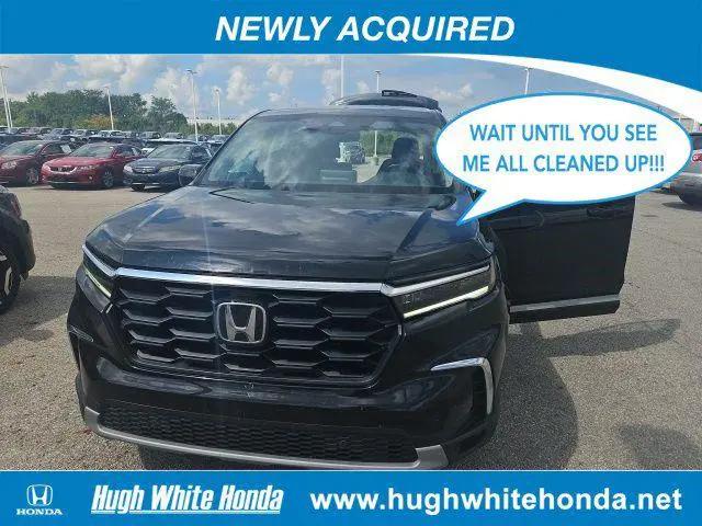 2023 Honda Pilot AWD EX-L 8 Passenger for sale near Columbus, OH