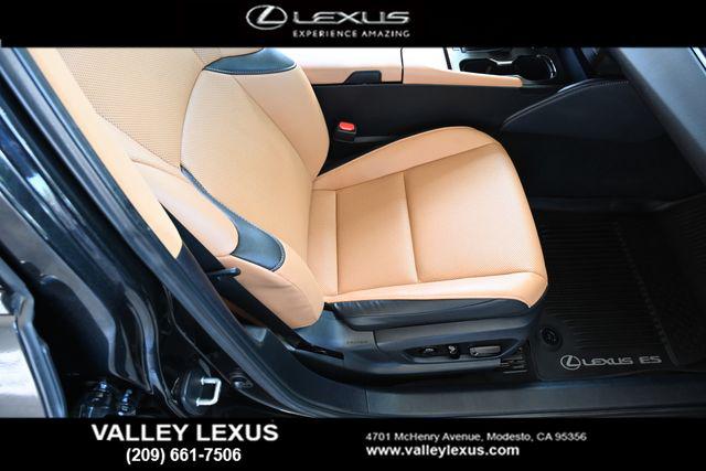 2025 Lexus ES 300h 300h