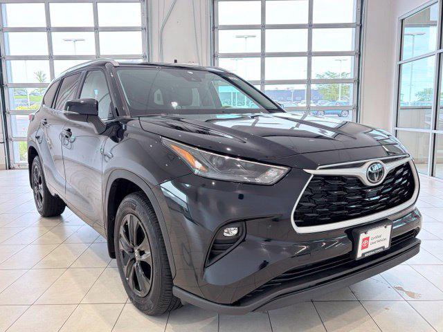 2024 Toyota Highlander XLE for sale in Kenosha, WI