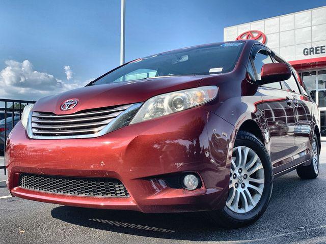 2017 Toyota Sienna XLE 8 Passenger for sale in Greensboro, NC