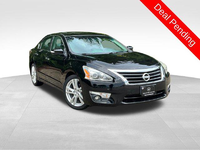 2015 Nissan Altima 3.5 SL for sale in Des Moines, IA