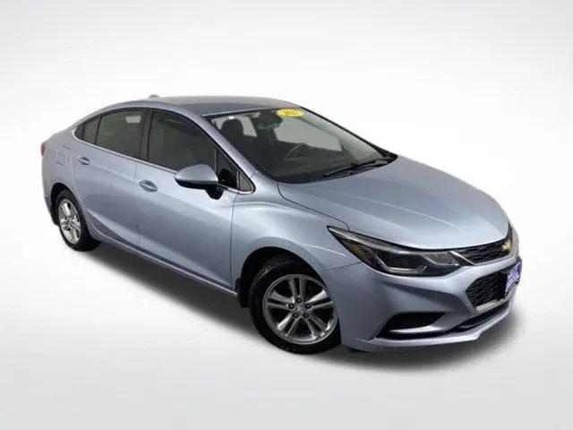 2017 Chevrolet Cruze LT Auto for sale in Alliance, OH