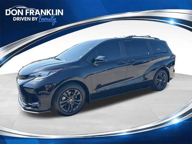 2025 Toyota Sienna XSE for sale in Lexington, KY
