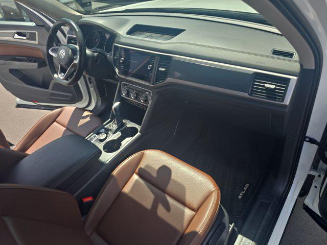 2021 Volkswagen Atlas 3.6L V6 SE w/Technology R-Line