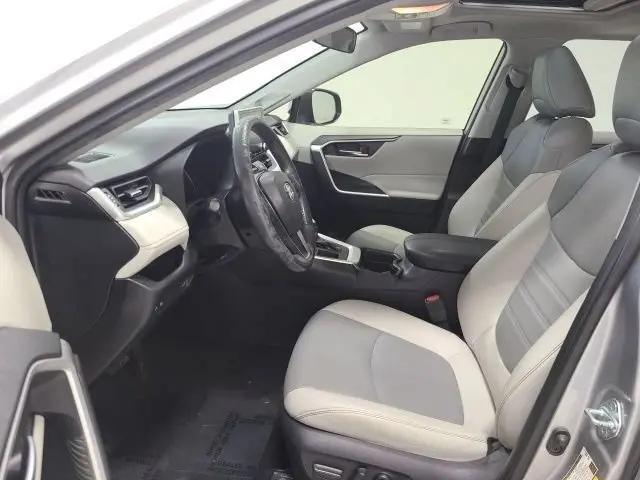 2019 Toyota RAV4 XLE Premium