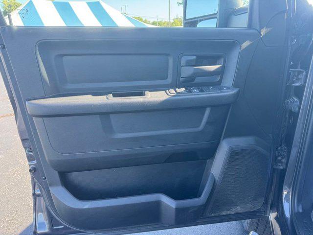 2023 Ram 3500 Tradesman Crew Cab 4x4 64 Box