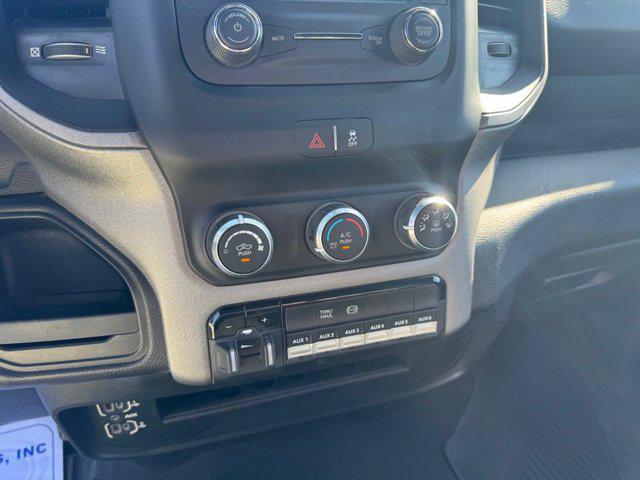 2023 Ram 3500 Tradesman Crew Cab 4x4 64 Box