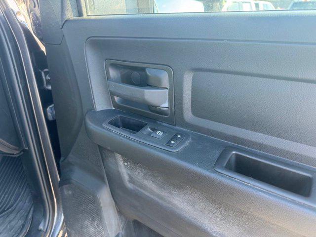 2023 Ram 3500 Tradesman Crew Cab 4x4 64 Box