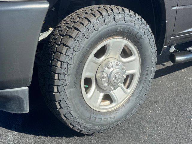 2023 Ram 3500 Tradesman Crew Cab 4x4 64 Box