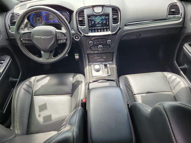 2023 Chrysler 300 300C