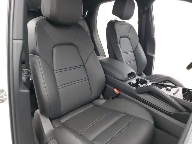 2026 Porsche Cayenne S