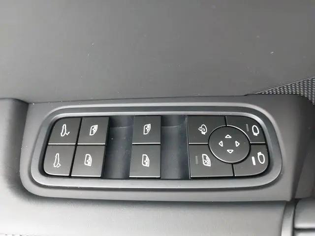 2026 Porsche Cayenne S