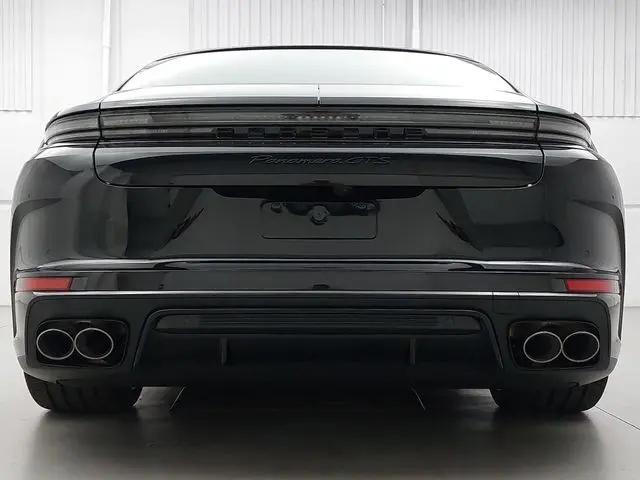 2026 Porsche Panamera GTS