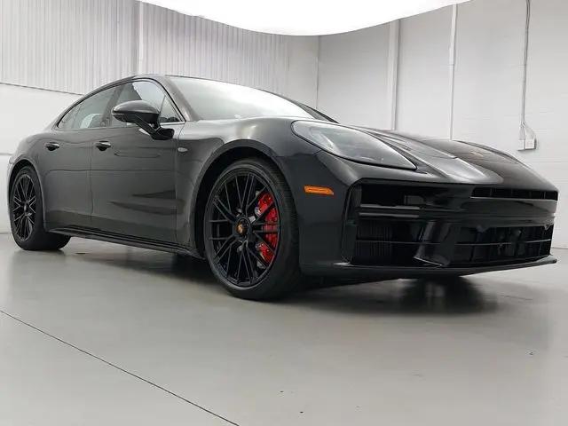 2026 Porsche Panamera GTS