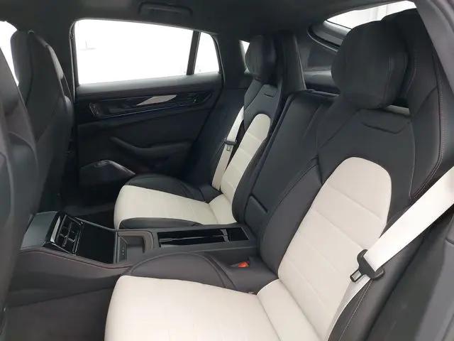 2026 Porsche Panamera GTS