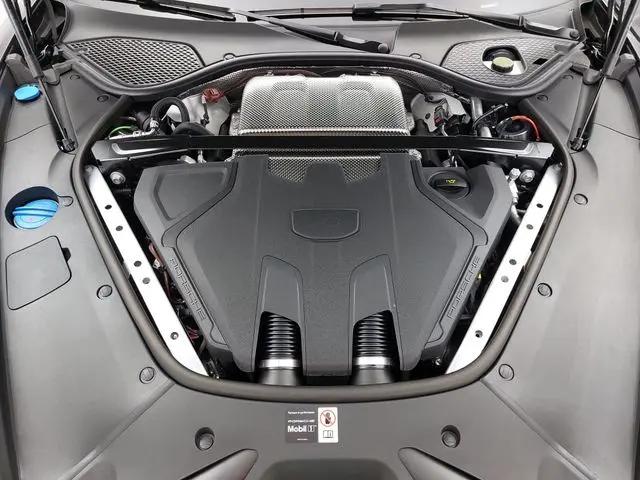 2026 Porsche Panamera GTS