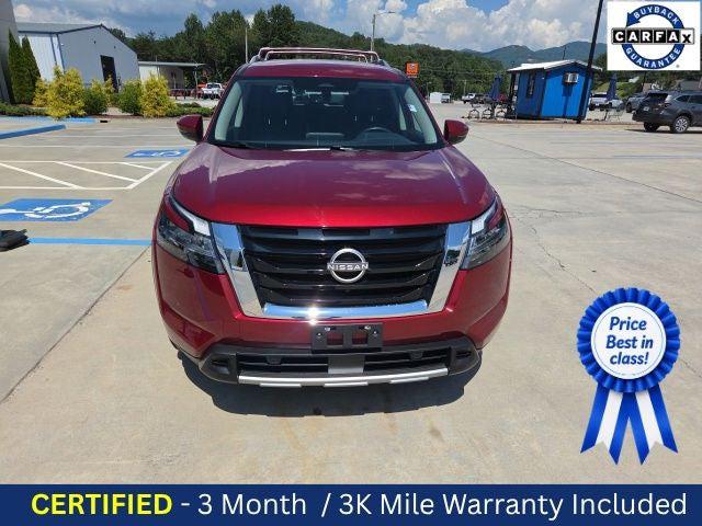 2023 Nissan Pathfinder SL 4WD