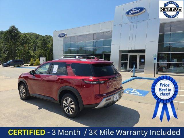 2023 Nissan Pathfinder SL 4WD