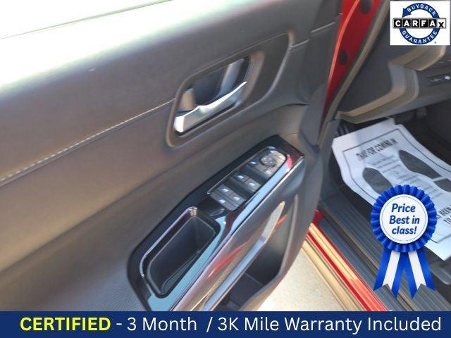 2023 Nissan Pathfinder SL 4WD
