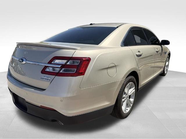 2017 Ford Taurus SEL