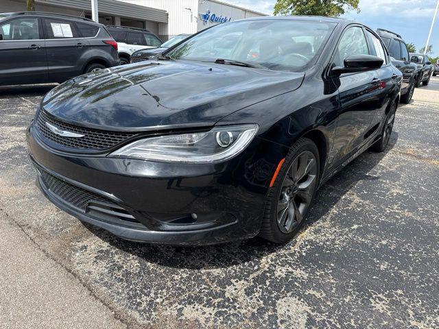 2016 Chrysler 200 S