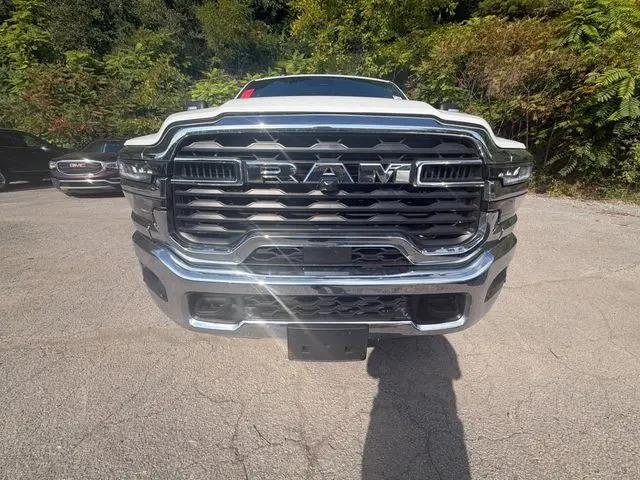 2025 Ram 2500 Big Horn Crew Cab 4x4 64 Box