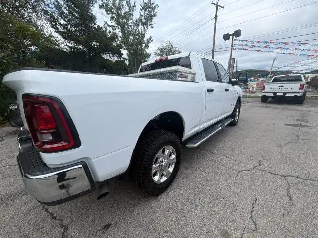 2025 Ram 2500 Big Horn Crew Cab 4x4 64 Box