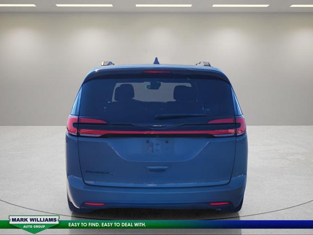 2021 Chrysler Pacifica Touring