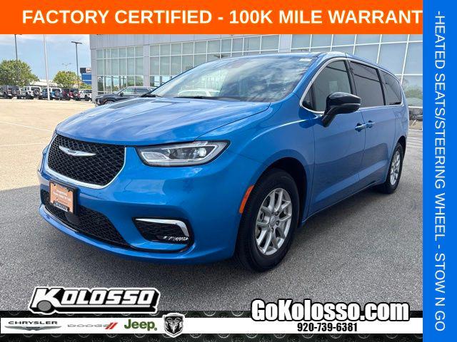 2026 Chrysler Pacifica Select