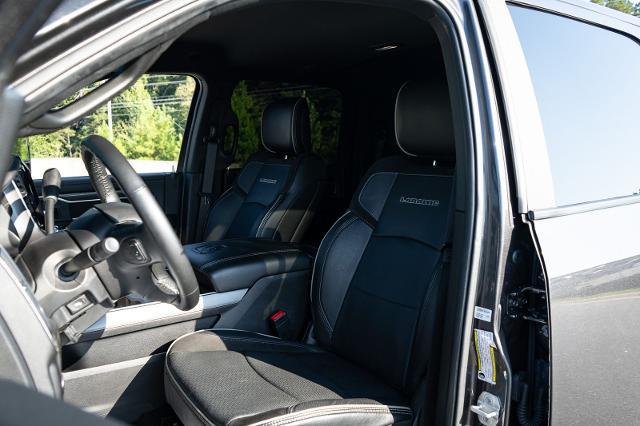 2024 Ram 3500 Laramie Mega Cab 4x4 64 Box