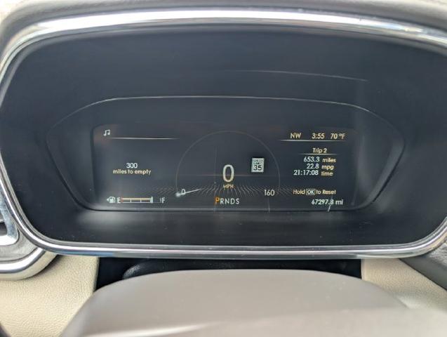 2017 Lincoln Continental Select