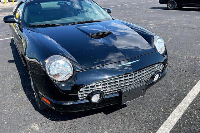 2002 Ford Thunderbird Unknown