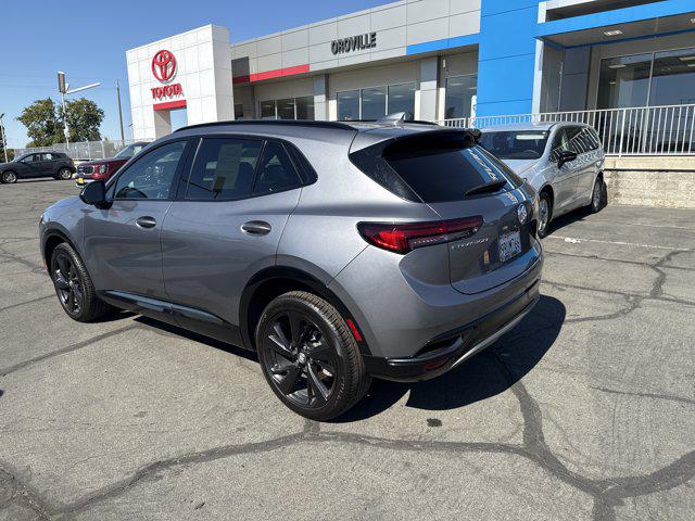 2022 Buick Envision FWD Essence