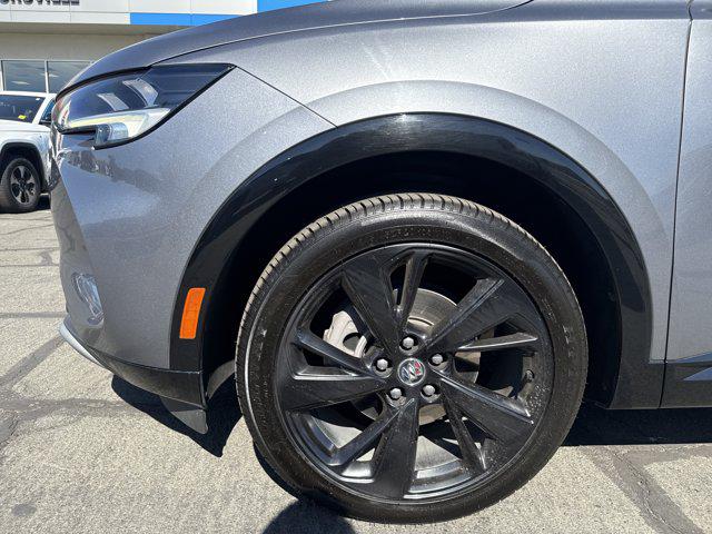2022 Buick Envision FWD Essence