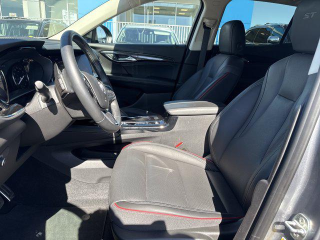 2022 Buick Envision FWD Essence
