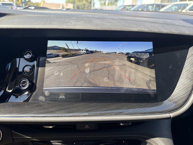 2022 Buick Envision FWD Essence