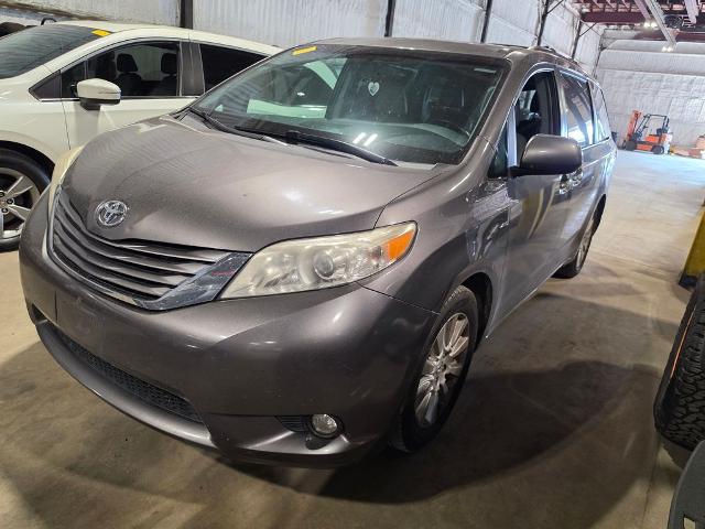 2017 Toyota Sienna for sale near Chillicothe, OH
