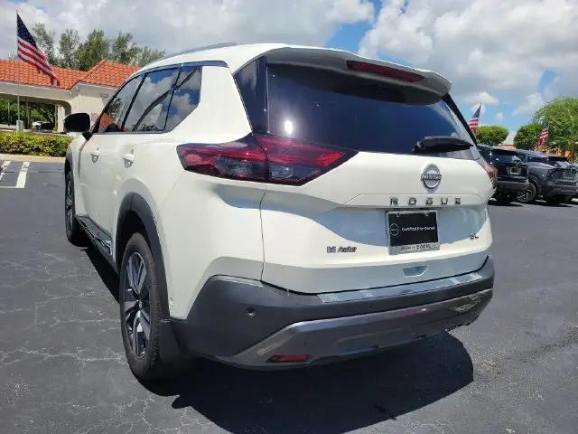 2023 Nissan Rogue SL FWD