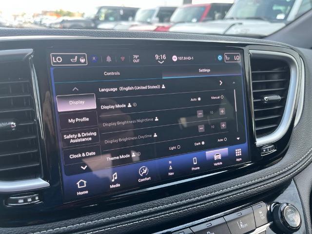 2025 Chrysler Pacifica Limited