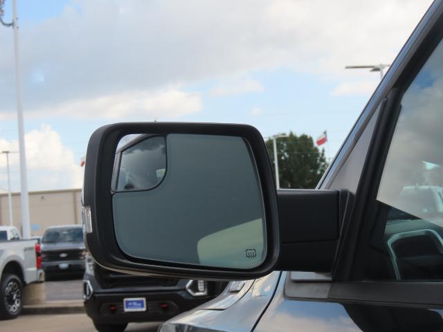 2021 Ram 1500 Lone Star Quad Cab 4x4 64 Box