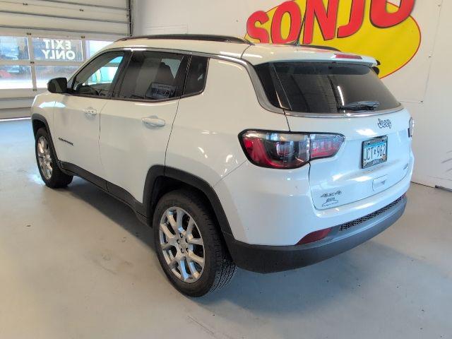 2022 Jeep Compass Latitude Lux 4x4