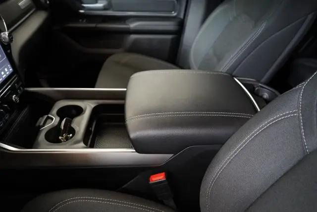 2025 Ram 1500 Big Horn Crew Cab 4x4 57 Box